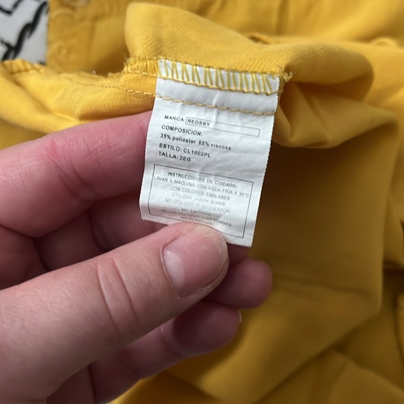 Red Sky Yellow Spaghetti Strap Tank Top Size 2XL fits like a Large - Picture 8 of 11